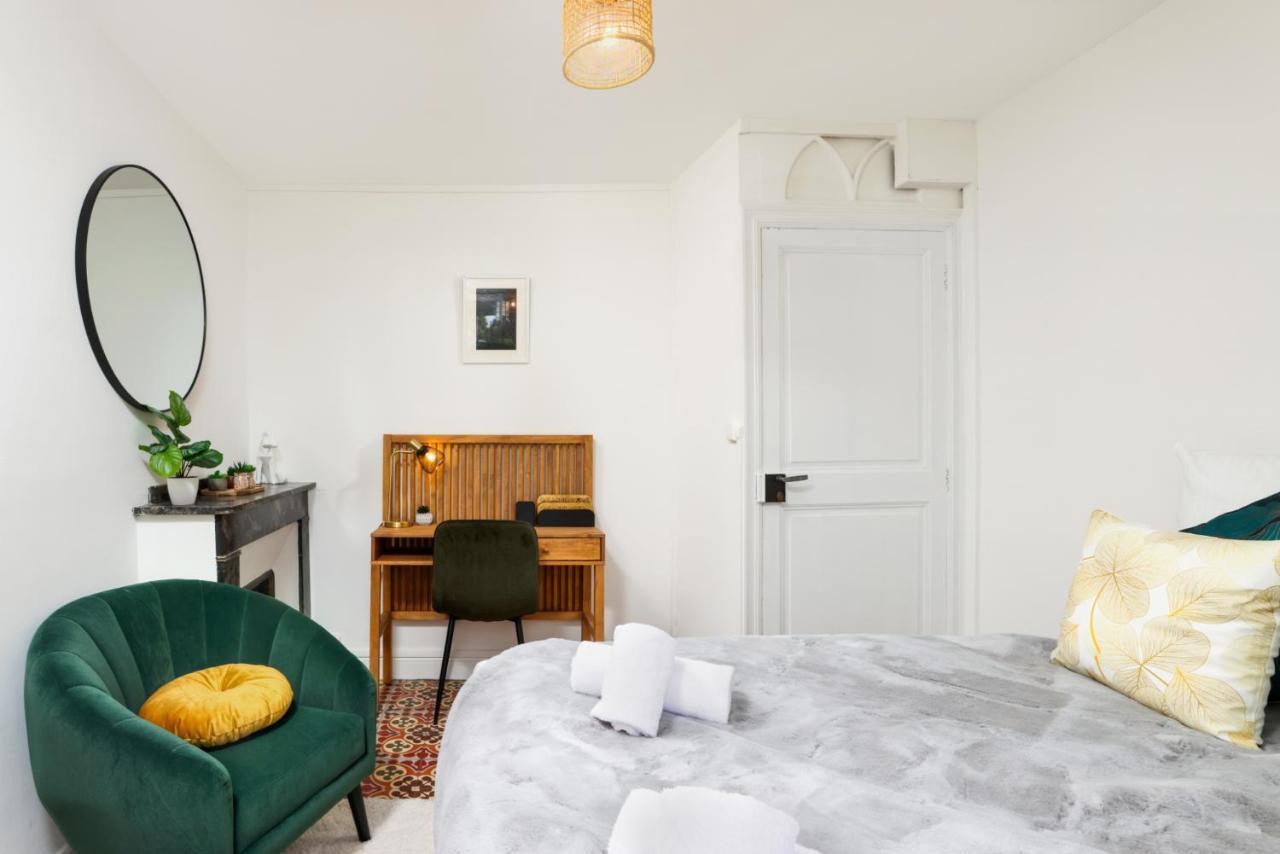 Apartamento Le Pied A Terre De La Cite - Parking Au Pied De La Cite Carcasona Exterior foto