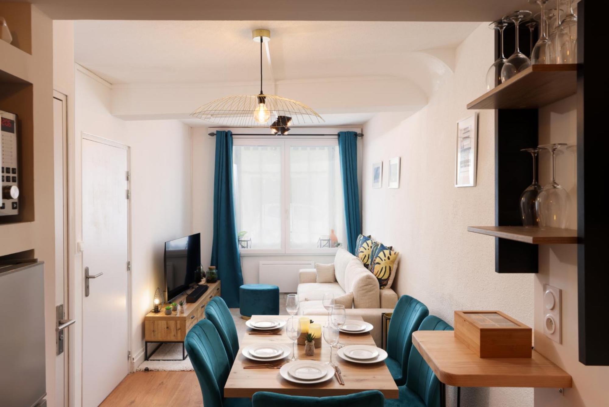 Apartamento Le Pied A Terre De La Cite - Parking Au Pied De La Cite Carcasona Habitación foto